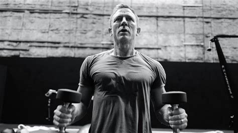 daniel craig body|Daniel Craig's Ultimate Strength and Conditioning Workout .